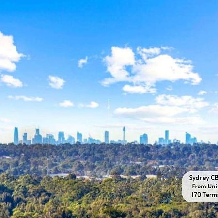 Modern 2 Bedroom & 2 Bathroom Apartment With Stunning Sydney Cbd & Skyline Views! Liverpool Eksteriør billede